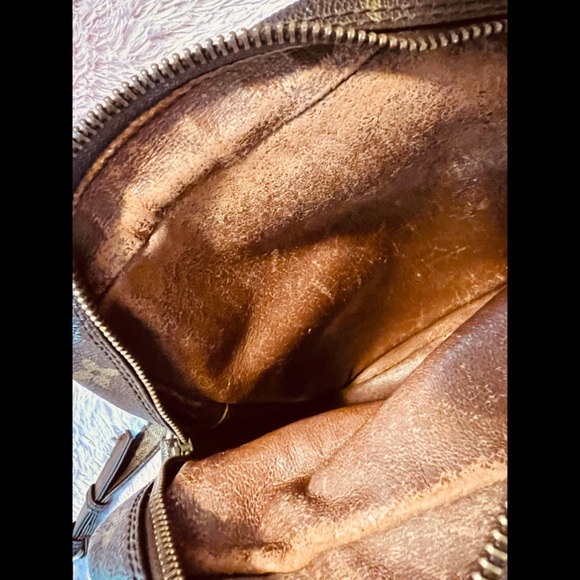 LOUIS VUITTON PETIT MARCEAU MONOGRAMMED CROSSBODY BAG / INCL COA / MRSP $1,423 - Picture 5 of 16